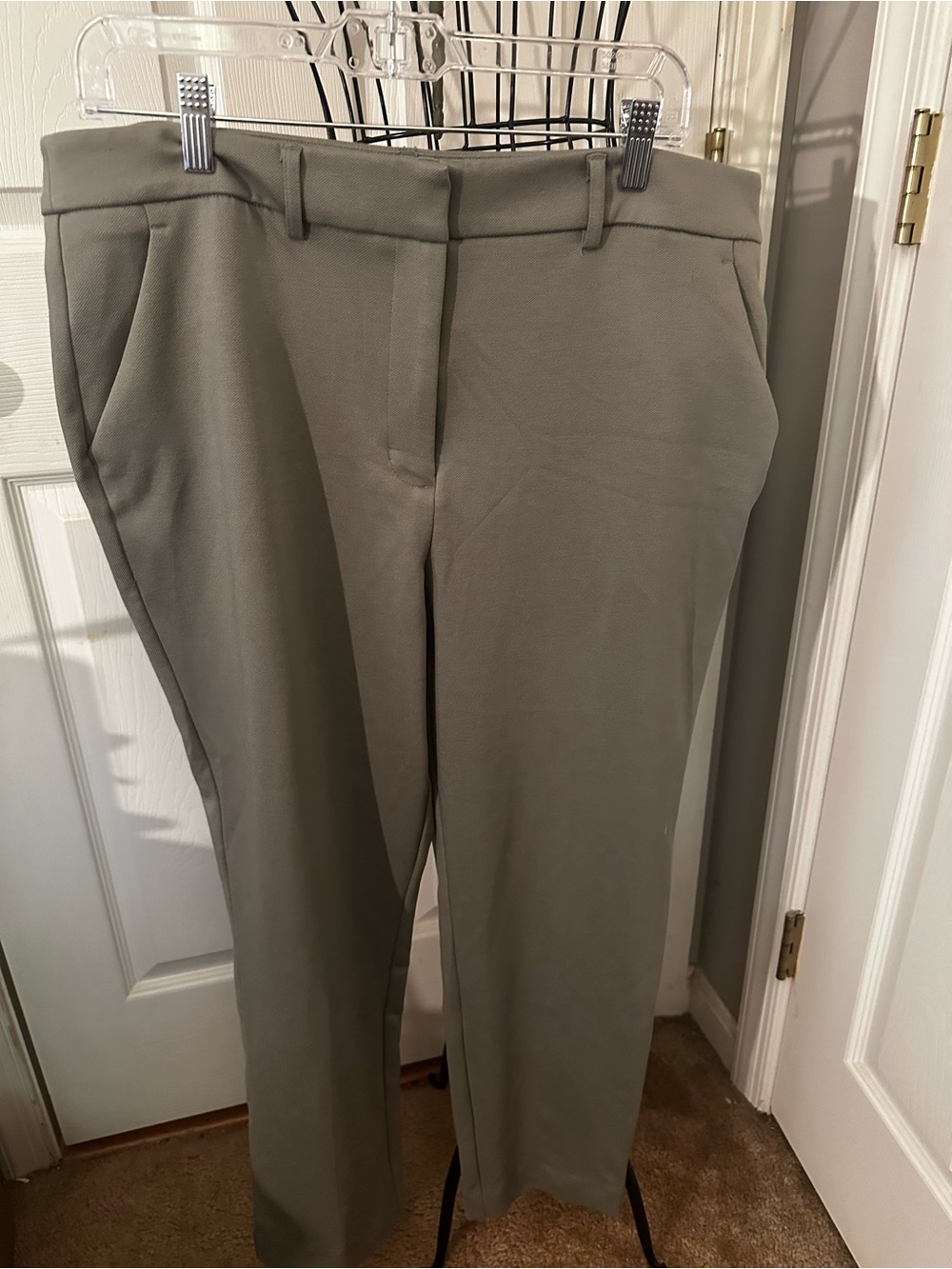 Simply Vera Pants in Olive Gray - Classic Tailored Fit